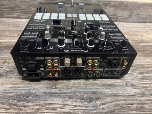 Gear Hunter | Pioneer - DJM-S9